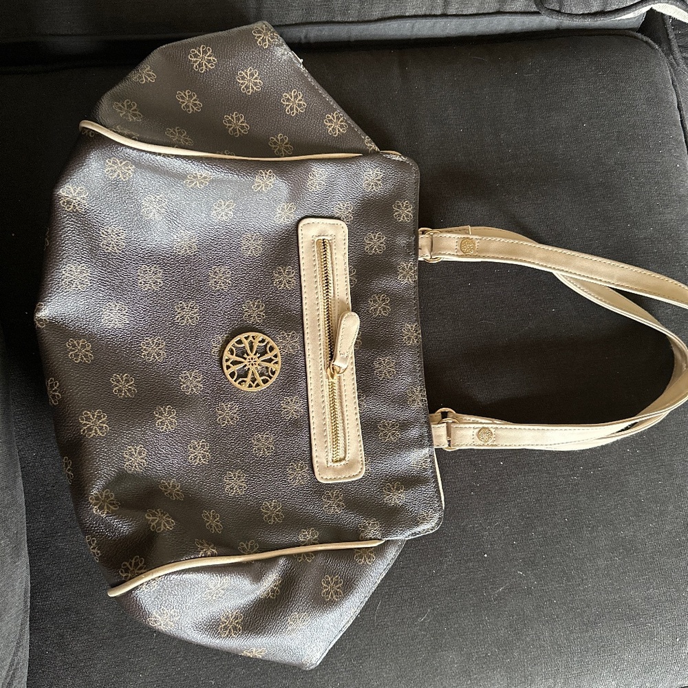 Avalon signature collection purse